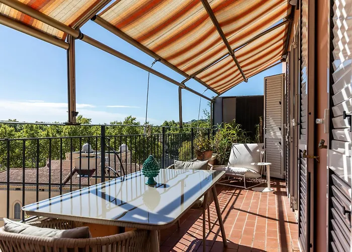 Apt10a - & Terrace Apartment